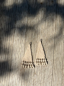 Triangle danglers